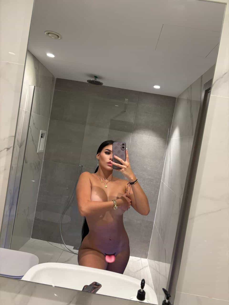 Escort Chloe in St. Julian's - Independent Escort Profile Photo